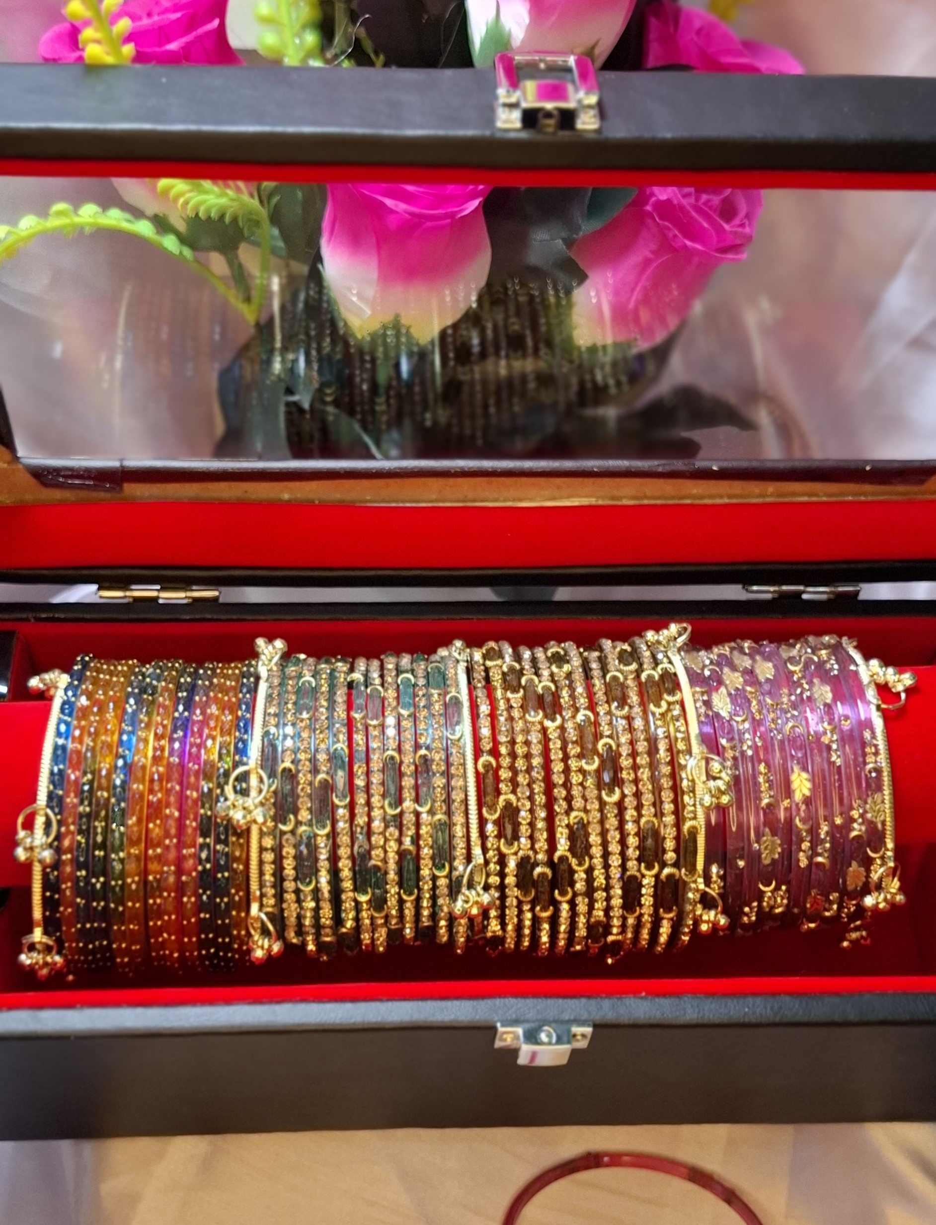 🚚 [Free Delivery] Kashmiri Raindrop Glass Bangles Combo Set - 4 Dozen Bangles & 4 Pcs Ghungroo ✨