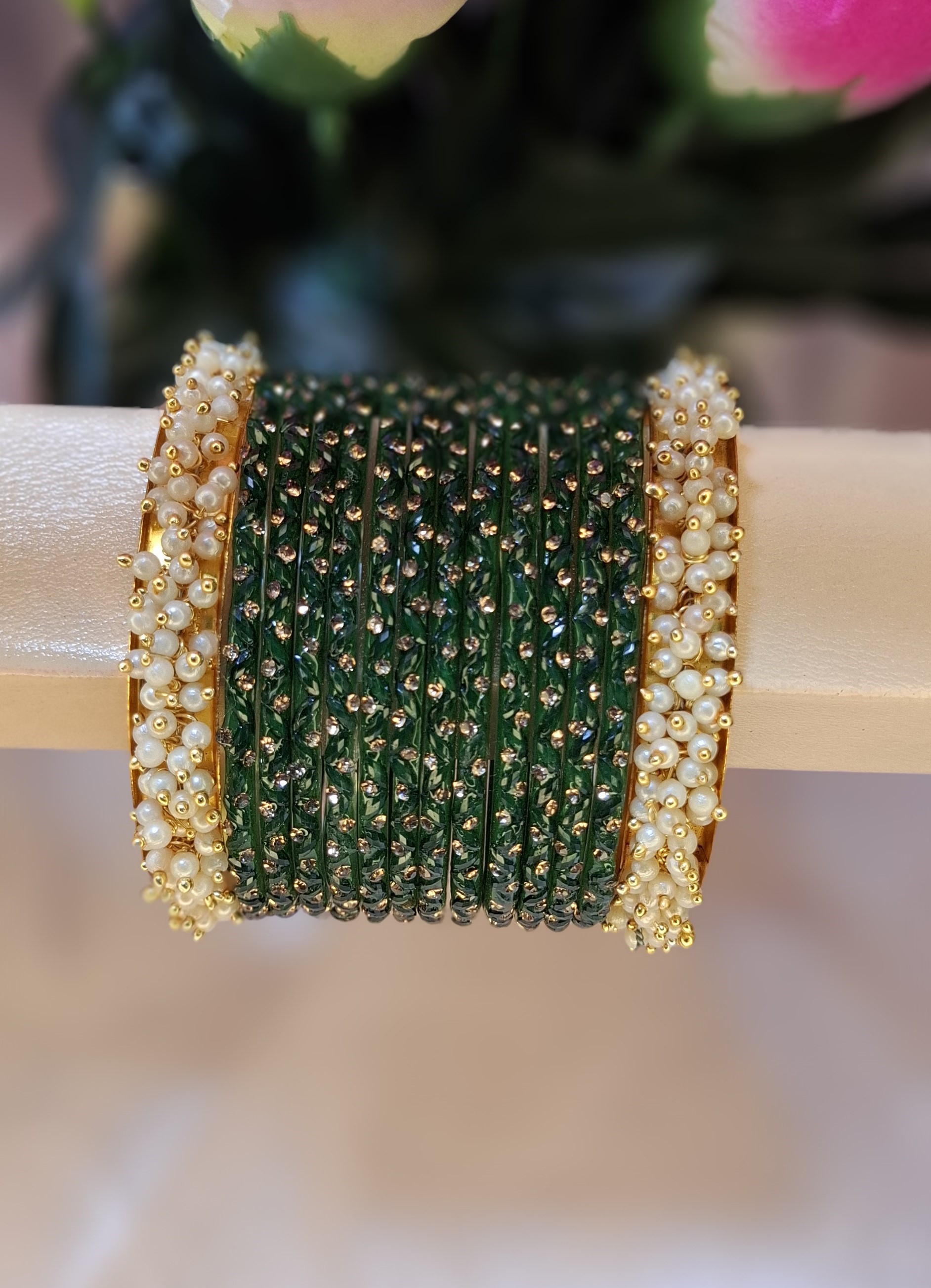 1 Dozen Raindrop Glass Bangles & 2 Pcs Gazra Combo 💚🦪✨